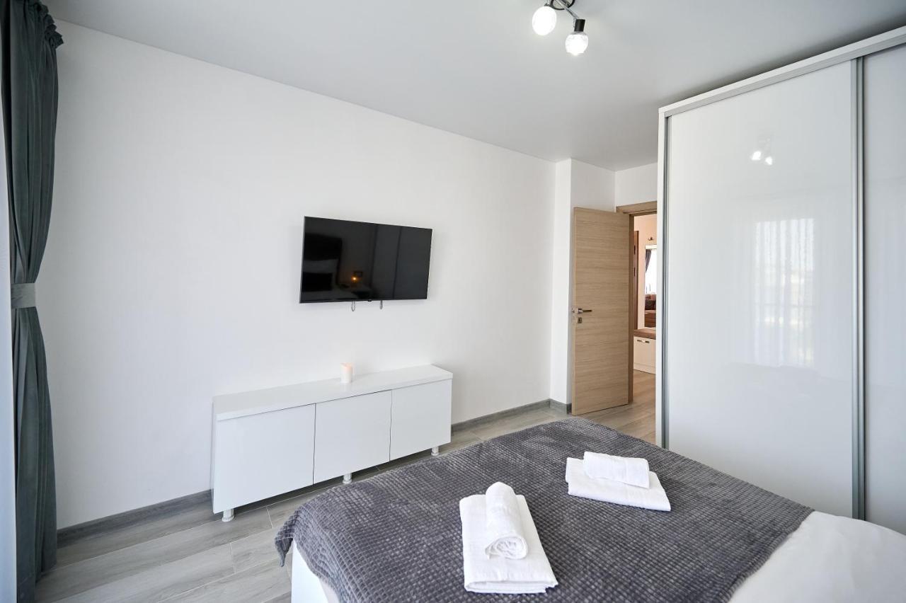 Palmas - Pool By N10 Apartment Navodari Ngoại thất bức ảnh